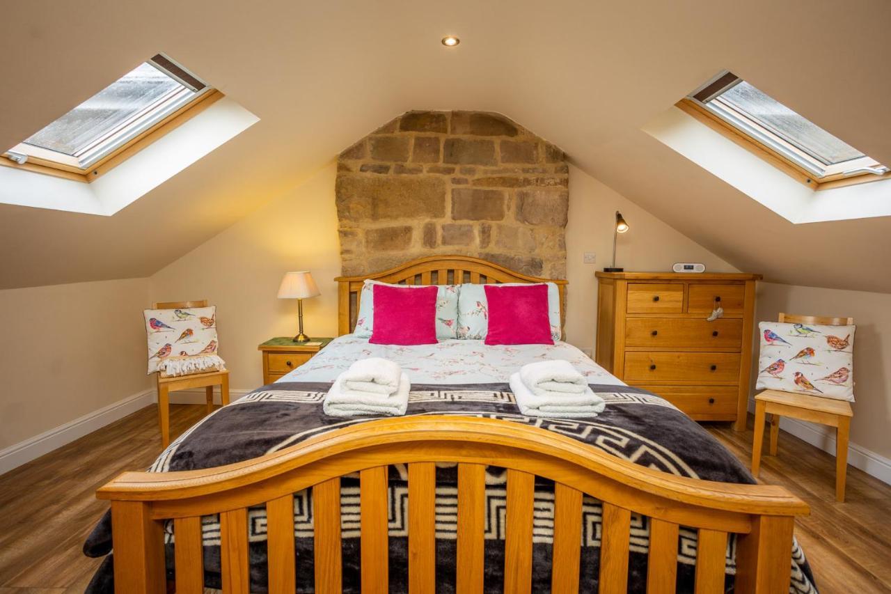 מטלוק Birds Nest, Romantic Getaway With Stunning Views מראה חיצוני תמונה